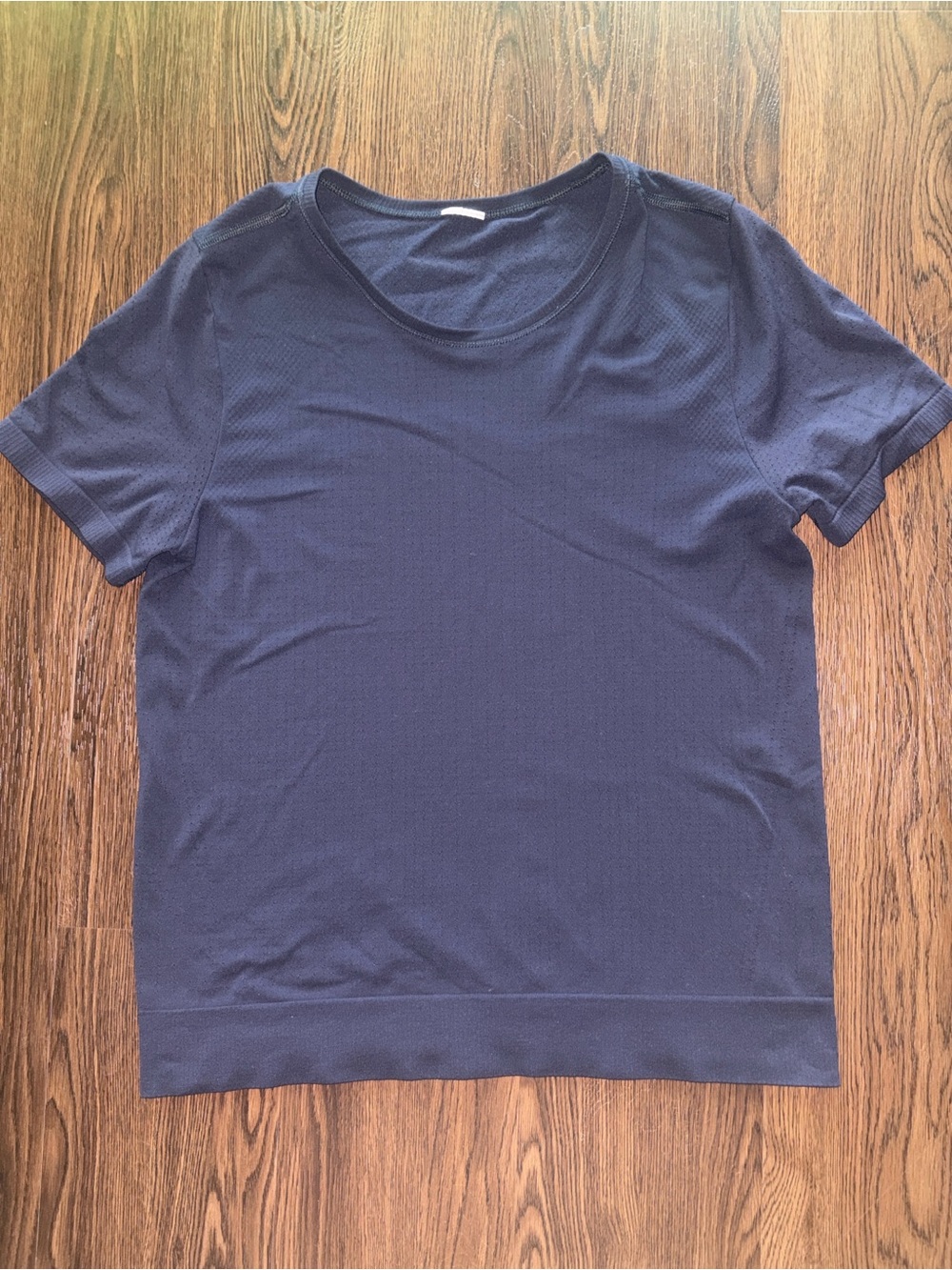 Athleta Navy In Motion Seamless Tee